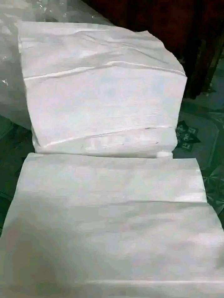 khăn giấy khô đa năng dày đẹp tiện lợi để lau chùi, vệ sinh , lau dầu mỡ. kích thước 25×30 hoặc 30×35