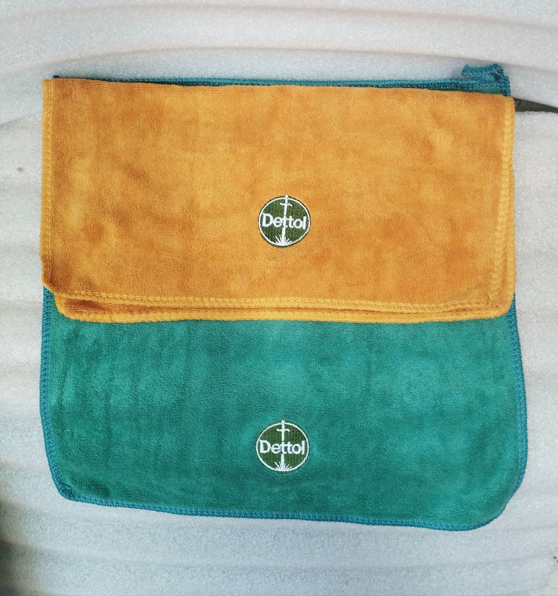 (HCM) khăn lau đa năng 35 x 35 cm ( k.mãi Dettol)
