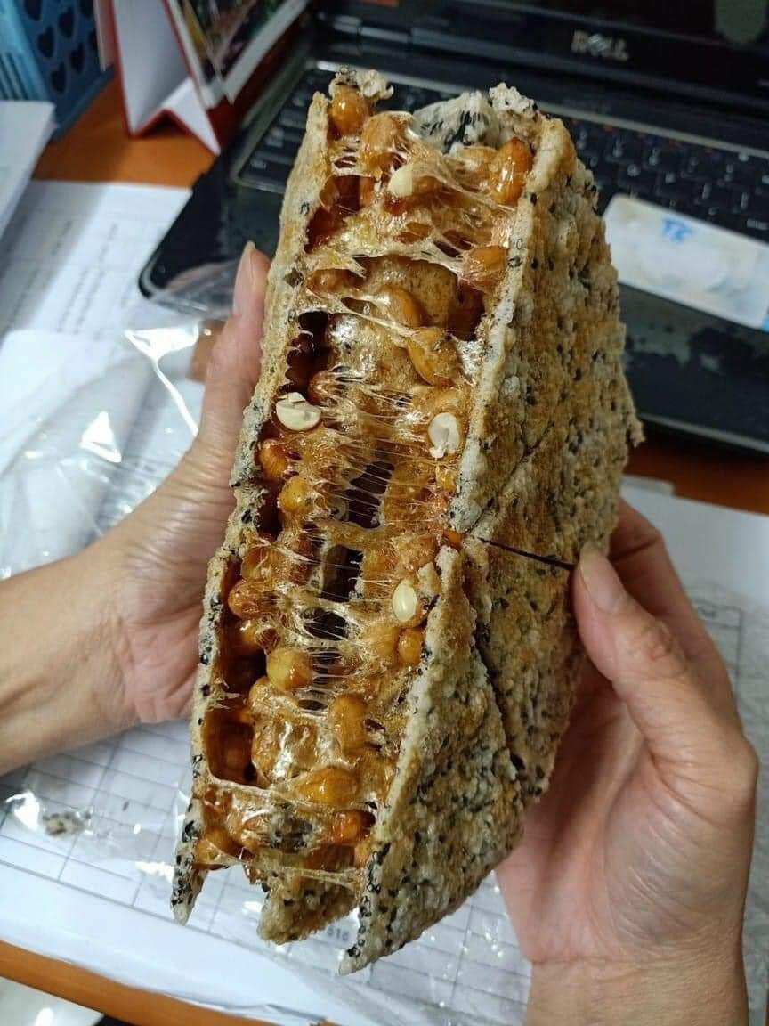 kẹo cu đơ ( đặc sản Hà Tĩnh)