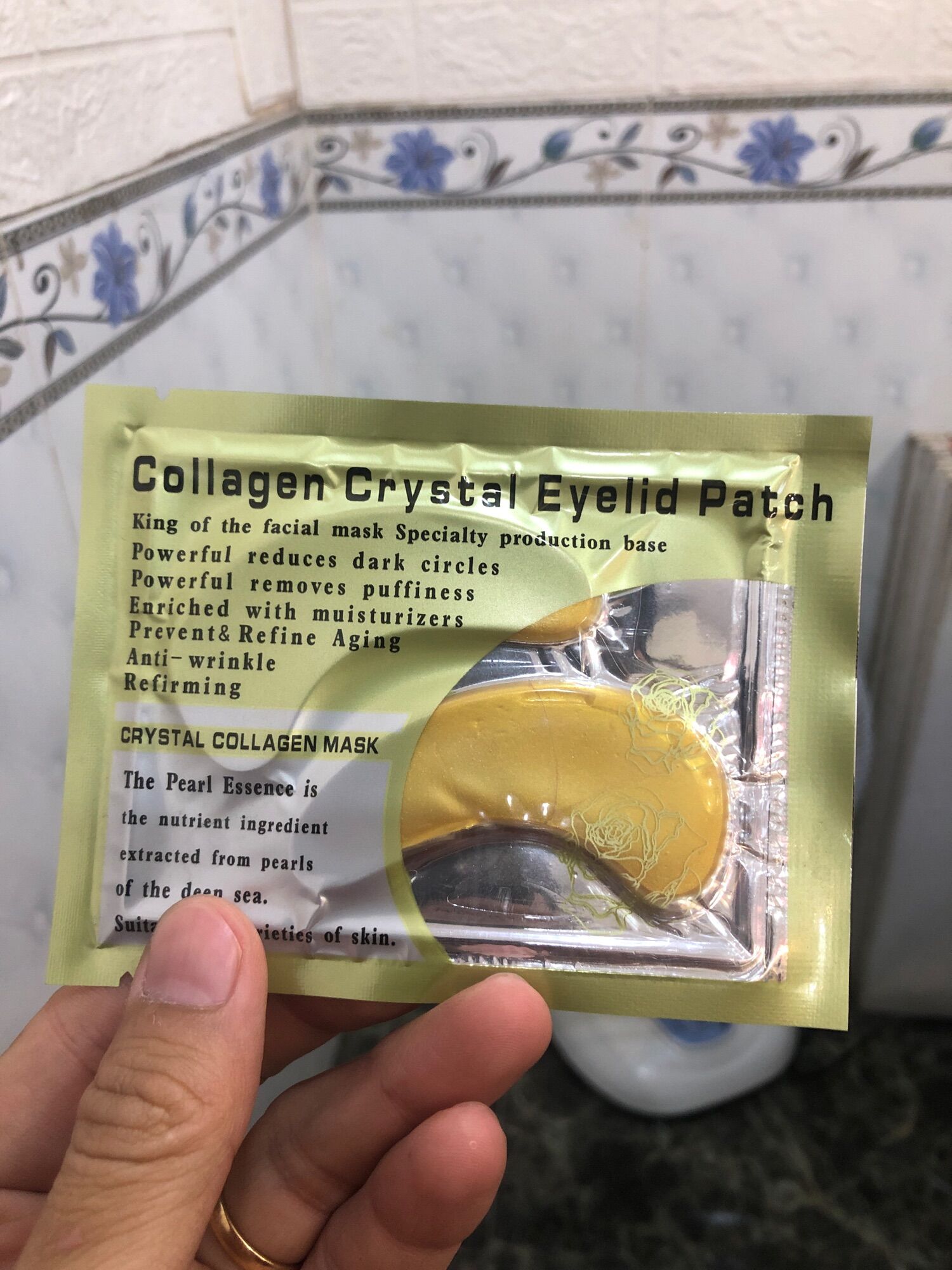 Mặt nạ mắt Collagen vàng