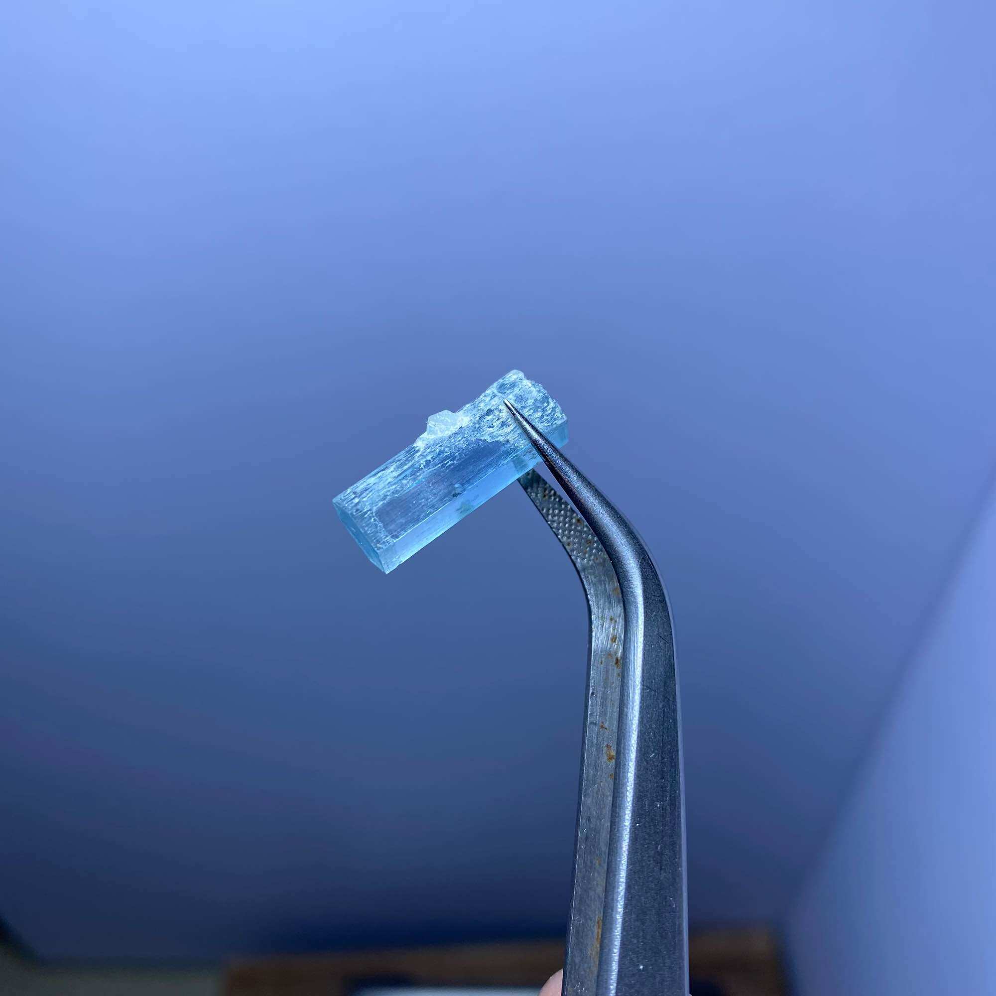 0675-MỘT CÁI TINH THỂ AQUAMARINE ( THIÊN NHIÊN ) không xử lý