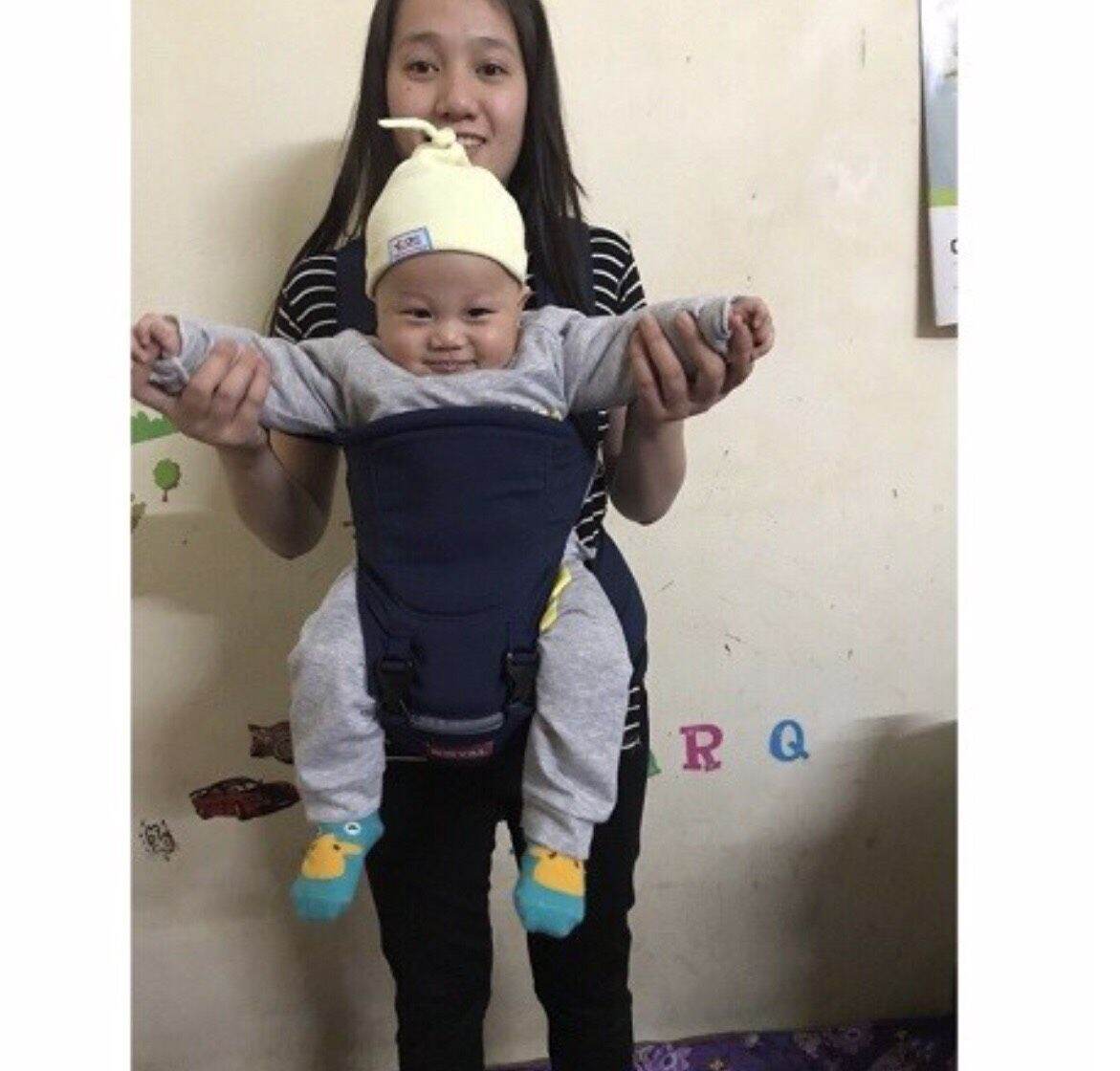 Địu ngồi cho bé Royal