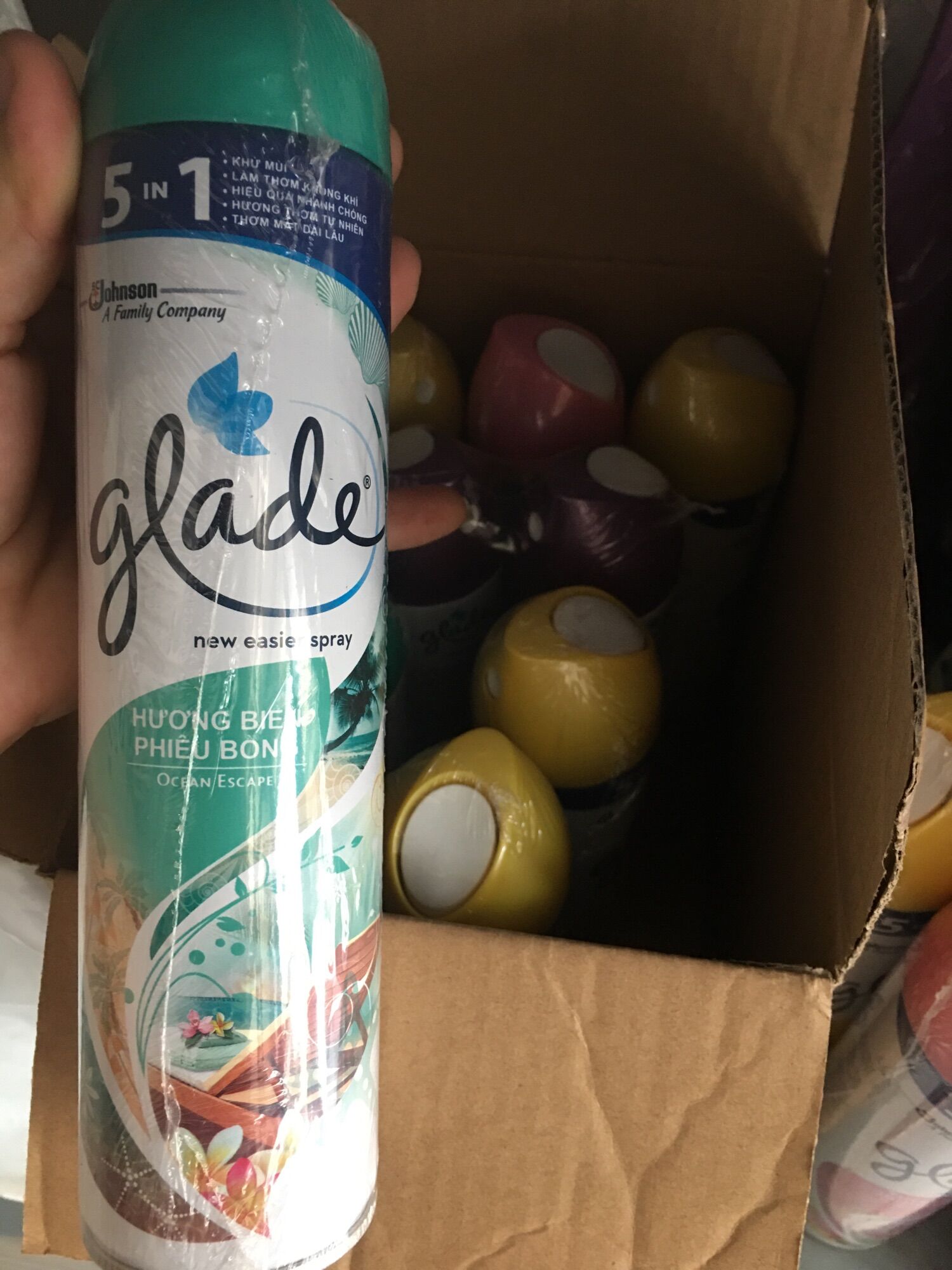 [HCM]Xịt phòng glade 280ml (đủ mùi)