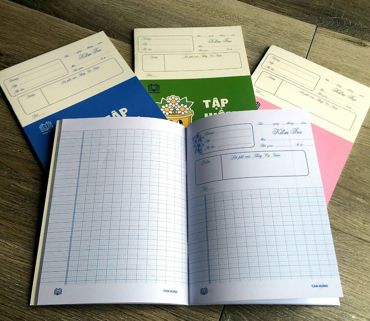 1 cuốn tập kiểm tra