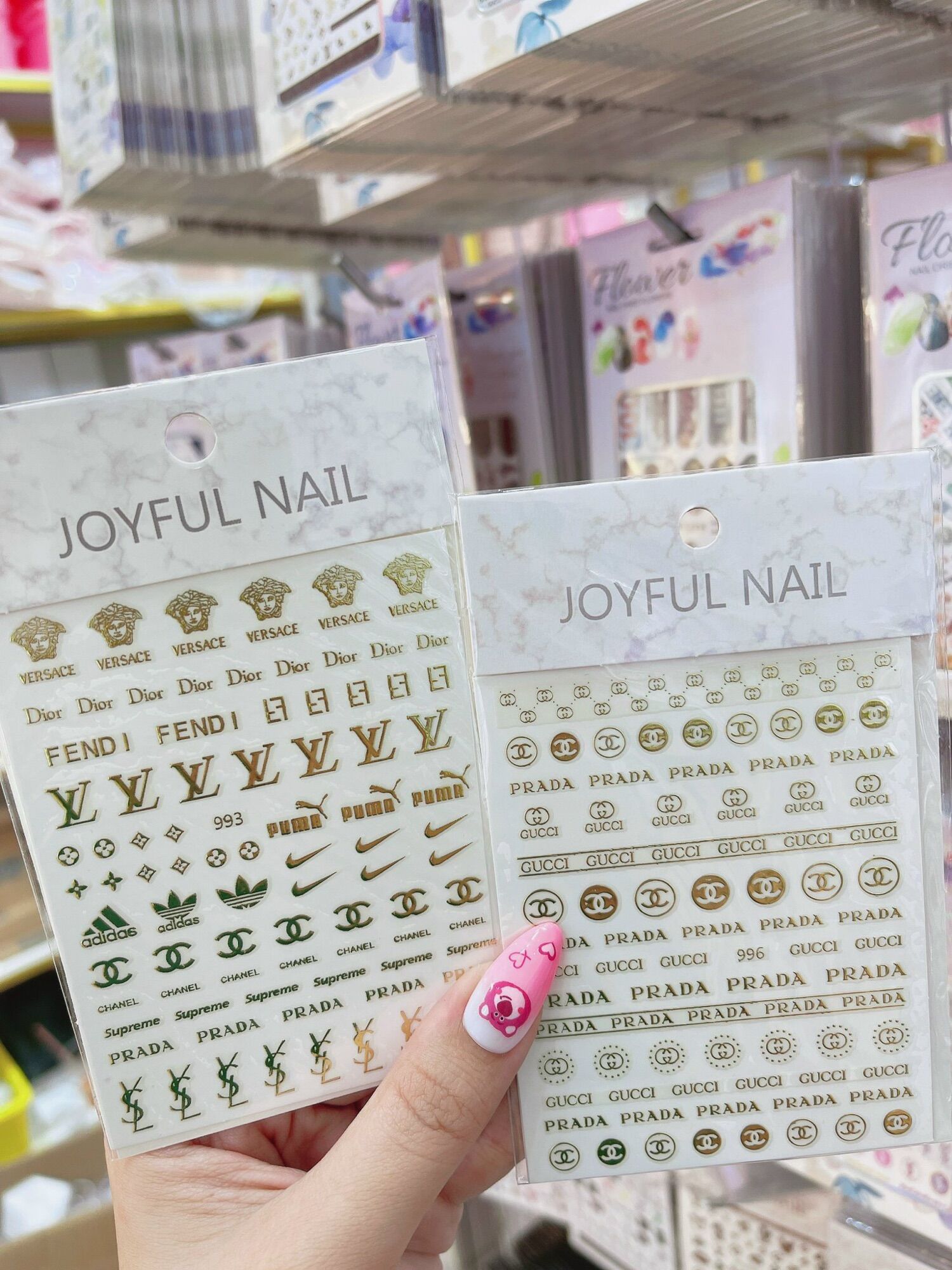 Sticker thương hiệu 13k/2tấm