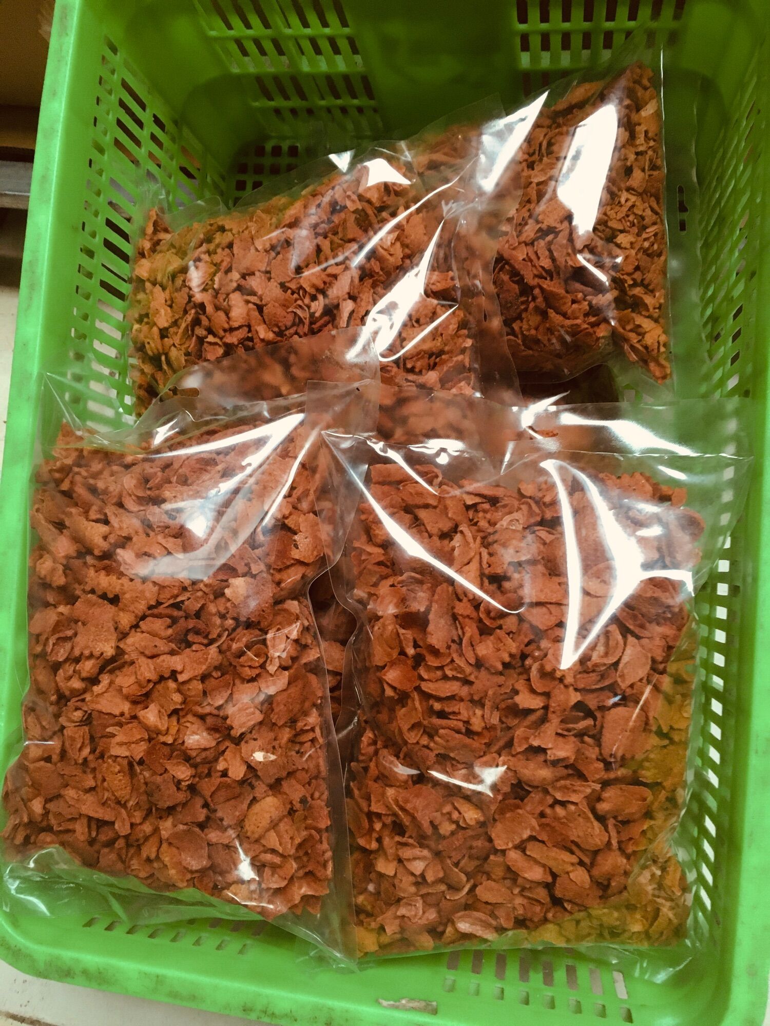 500g bánh gạo lứt mè đen hàng vỡ mới tinh giòn tan