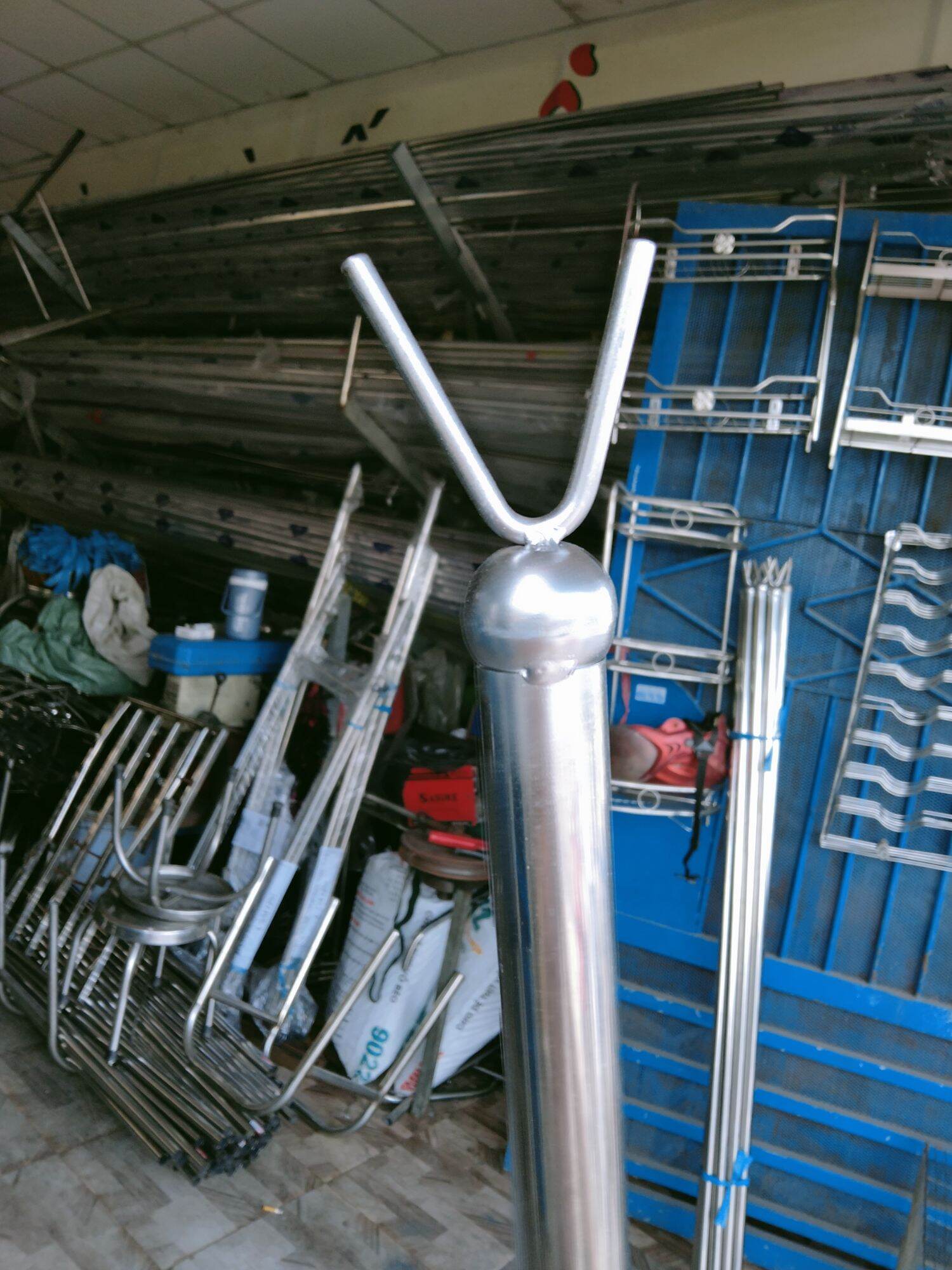 Cây chọc đồ inox siêu chắc chắn siêu bền có đủ loại m