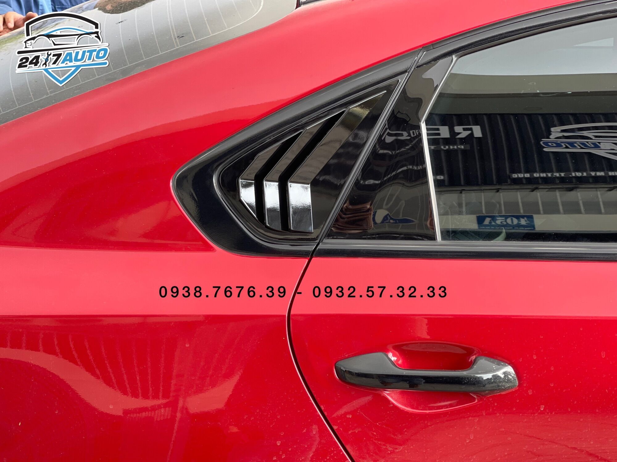 Ốp vây cá kính sau kia cerato , k3 2019 , 2021, k3 2022