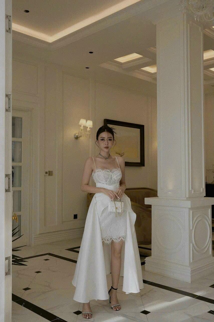 ĐẦM 2S TÀ 2 BÊN PHỐI REN HOA ĐI TIỆC SANG TRỌNG