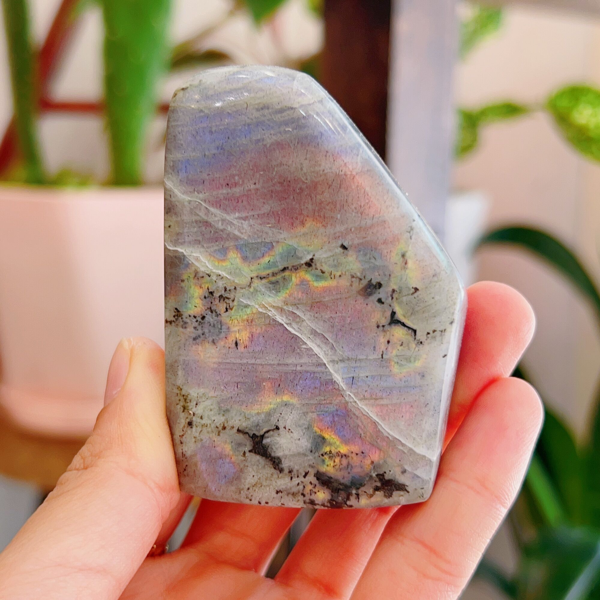 Đá xà cừ Labradorite mài dáng tự do, Đá nhiều màu lửa, ánh lửa mạnh, Đá thiên nhiên