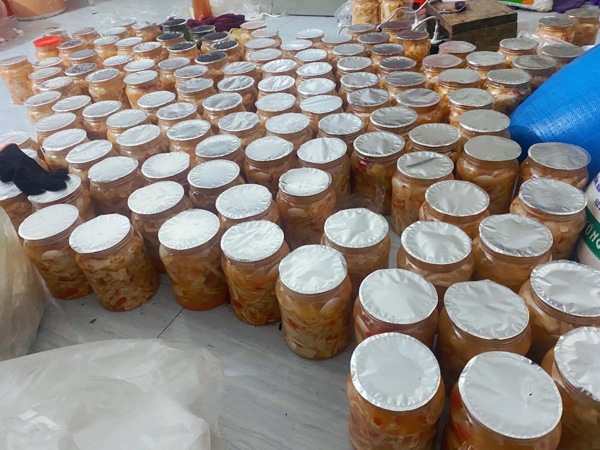 Măng ngâm tỏi ớt