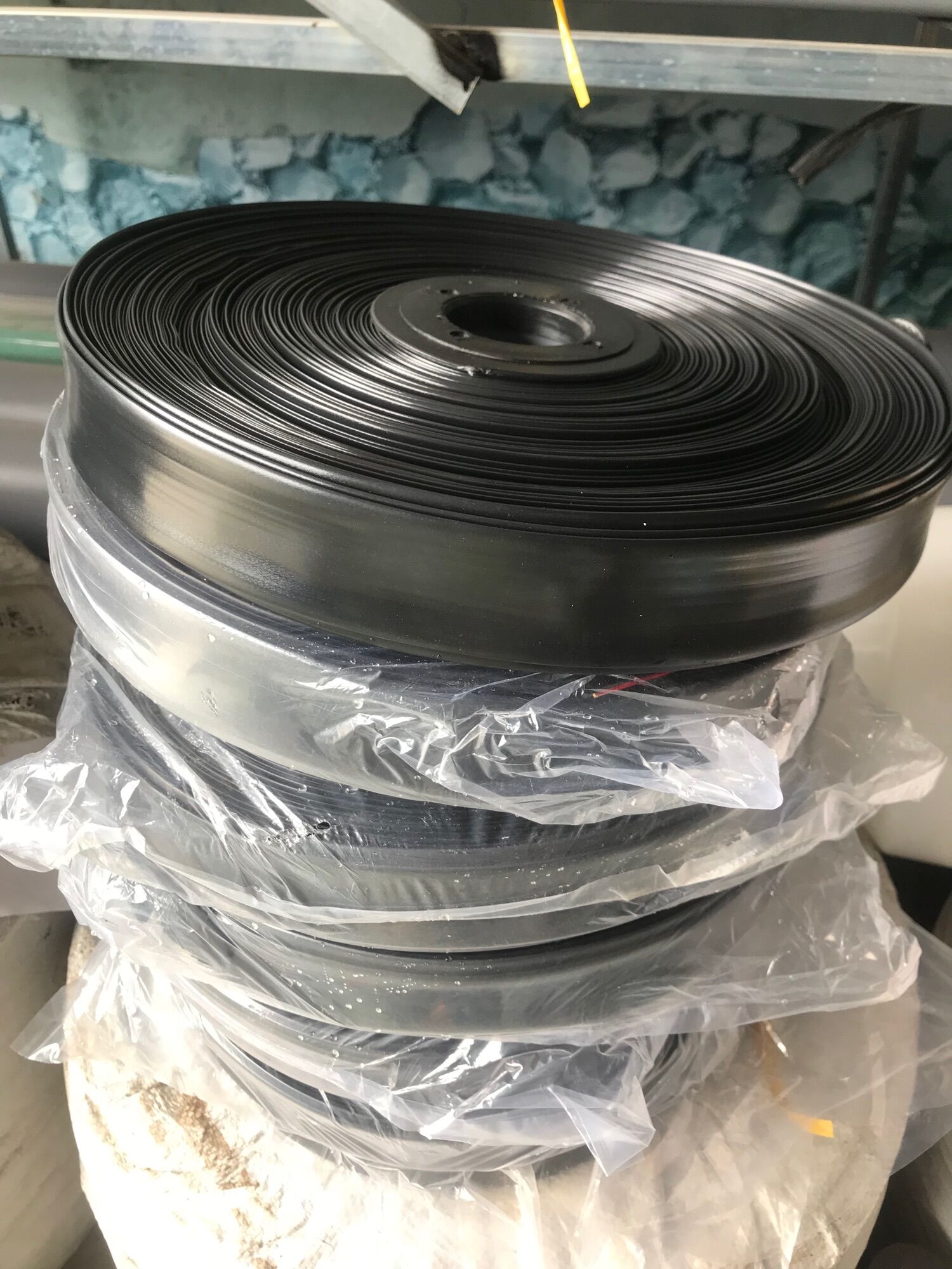 Ống dẹp phi 27 chưa đục lỗ