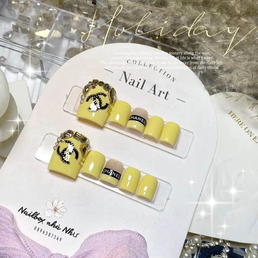 Nailbox thiết kế móng úp chân ,mã 2
