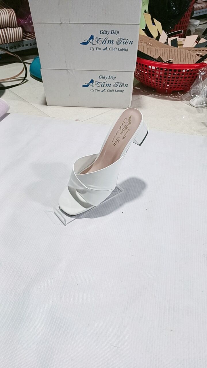 giày xăng đan nữ size nhỏ 33 đến 45 cao 5p