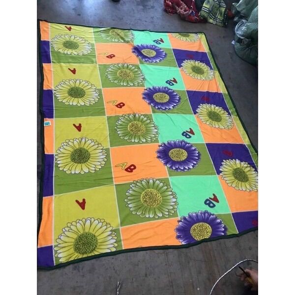 Mền nỉ mỏng ( 1m6 x 2m )