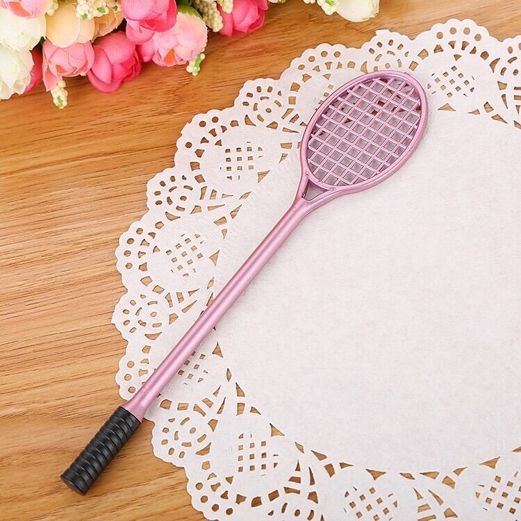 Bút nước hình cây vợt độc đáo