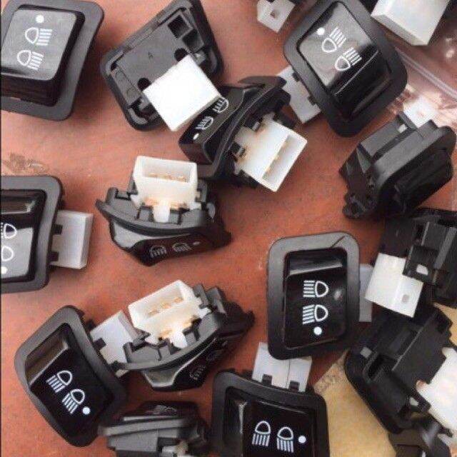 Công tắc tắt đèn xe honda đời mớ (dành cho bóng halogen )- công tắc đèn 3 chế độ