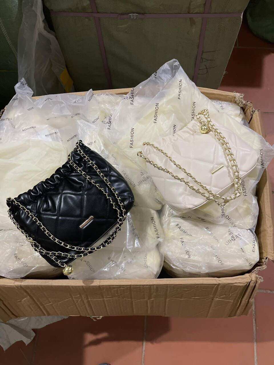 Túi da mềm xuất (Size 20cm)