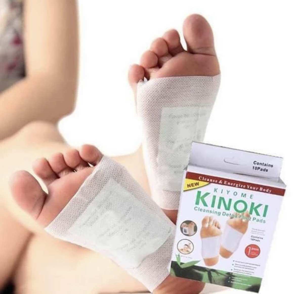 Hộp 10 miếng dán thải độc chân KINOKI