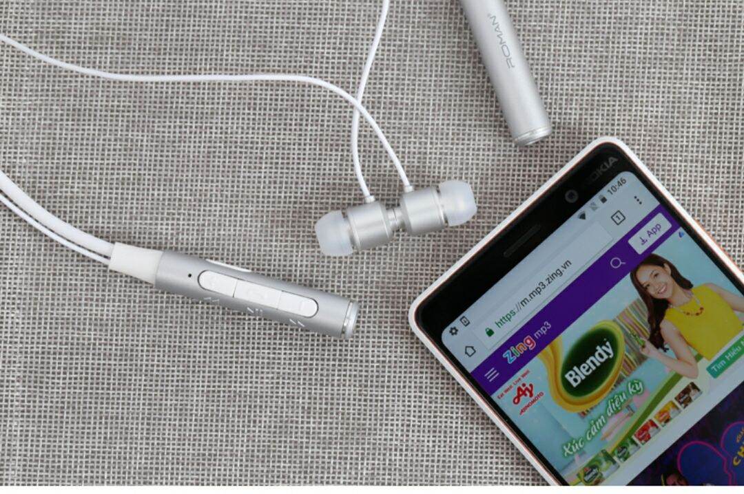 Tai nghe Bluetooth Roman Z6000s

(Trắng) fullbox 100%
