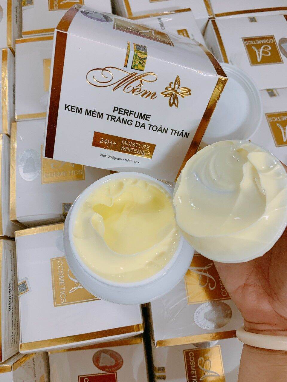 KEM BODY MỀM A MẪU MỚI 2020
