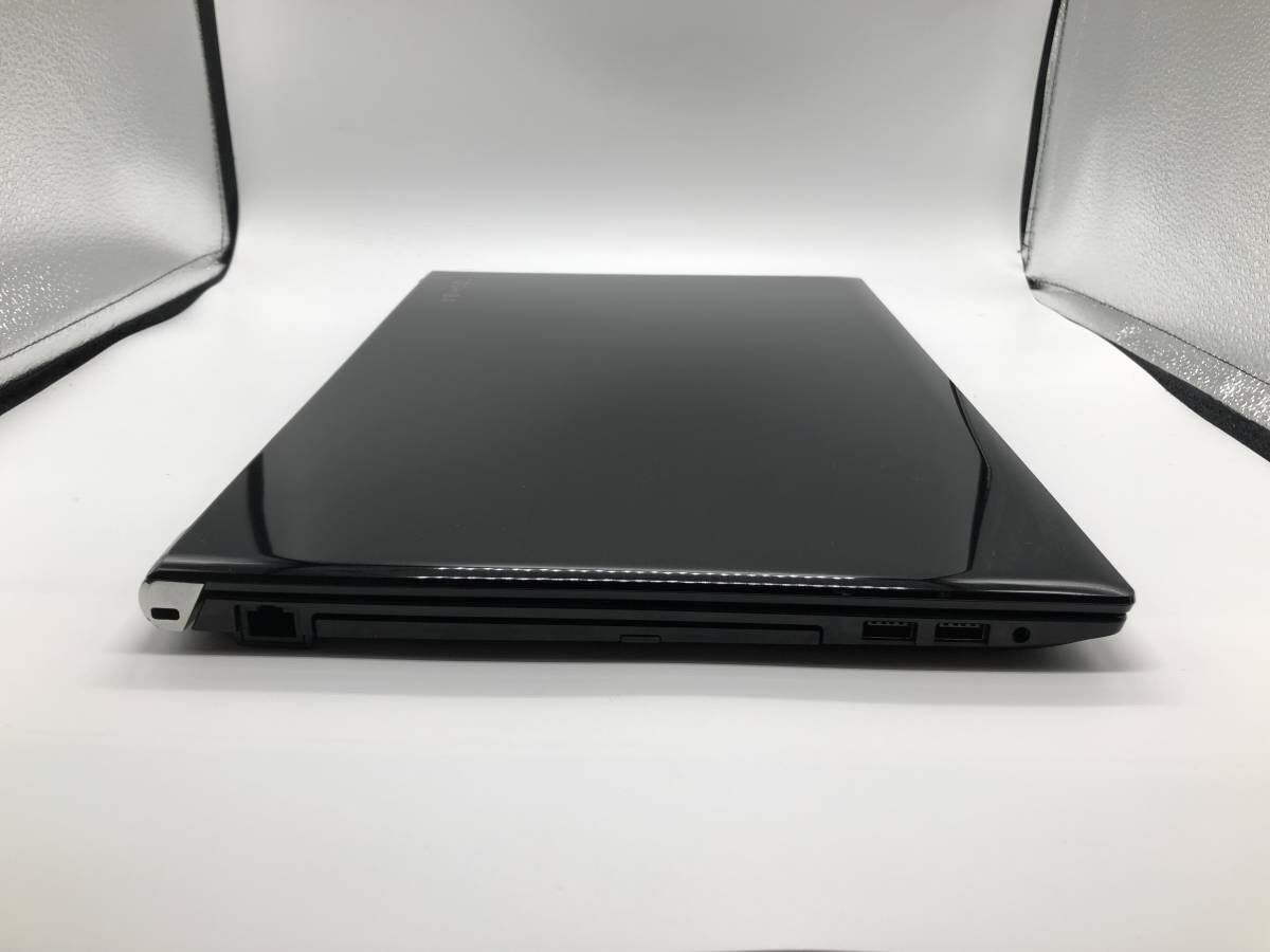 Laptop Toshiba Dynabook T75/CB Core i7-7500U, 8gb ram, 256gb SSD, 15,6” HD, vỏ piano rất đẹp. 