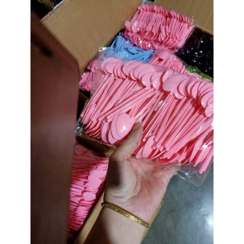 Combo 100 xẻng tim múc bột, múc kem (hồng)