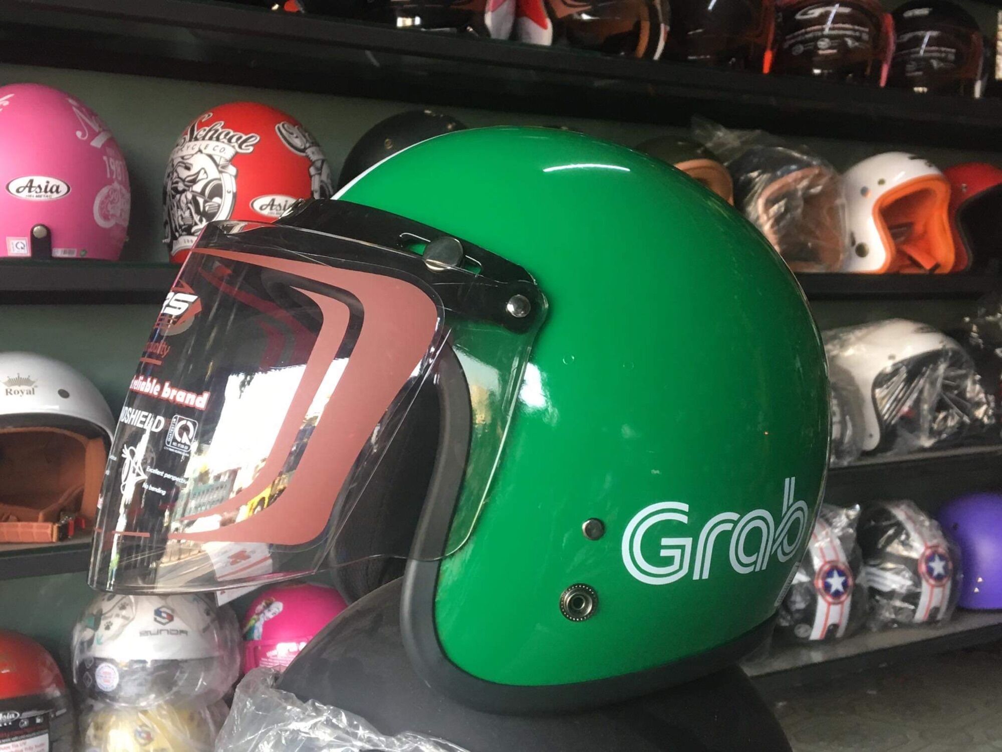 [HCM]Nón 3/4 grabb gắn kính chắn gió grs Xịn