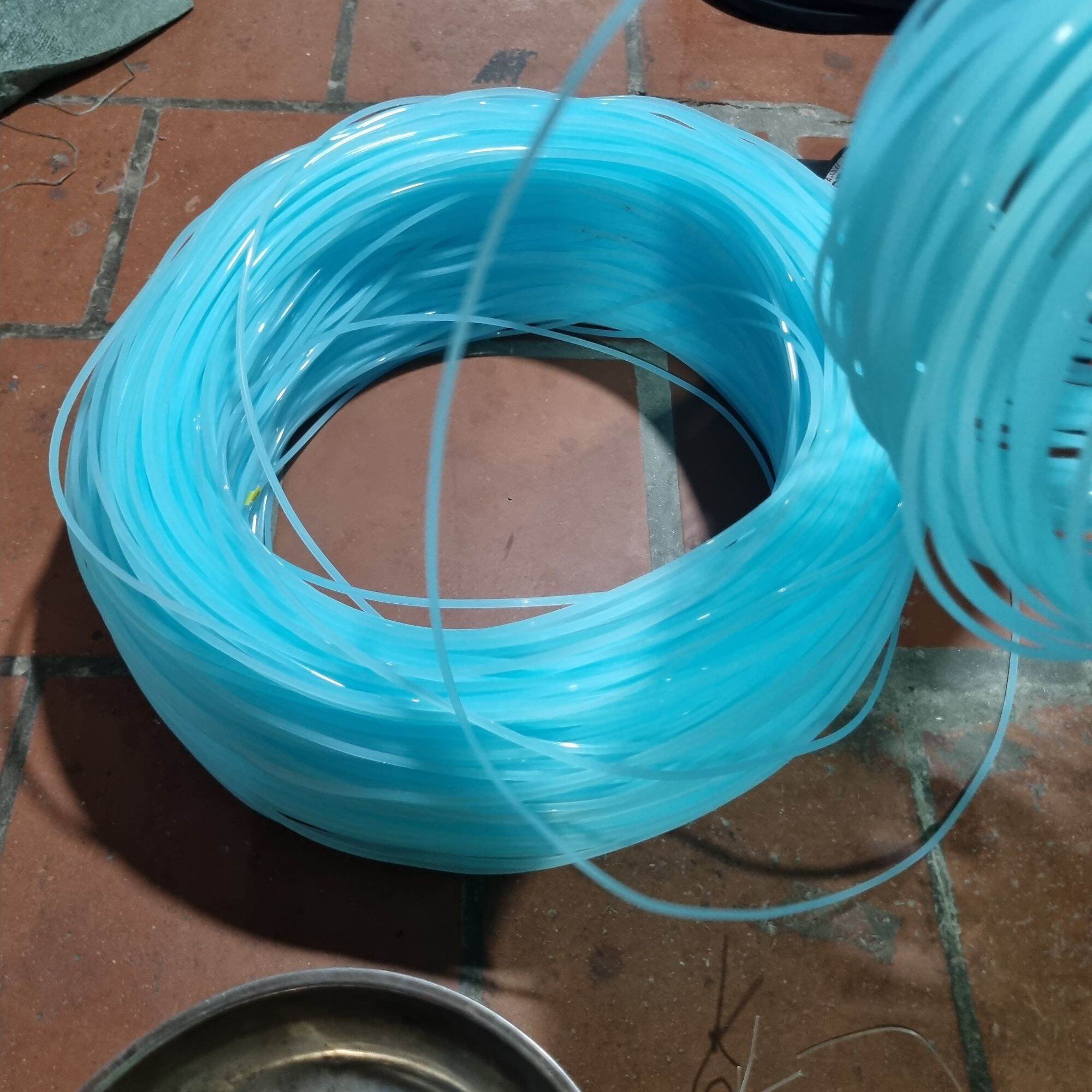 Cước cắt cỏ vuông đỏ 3.5 li 1kg