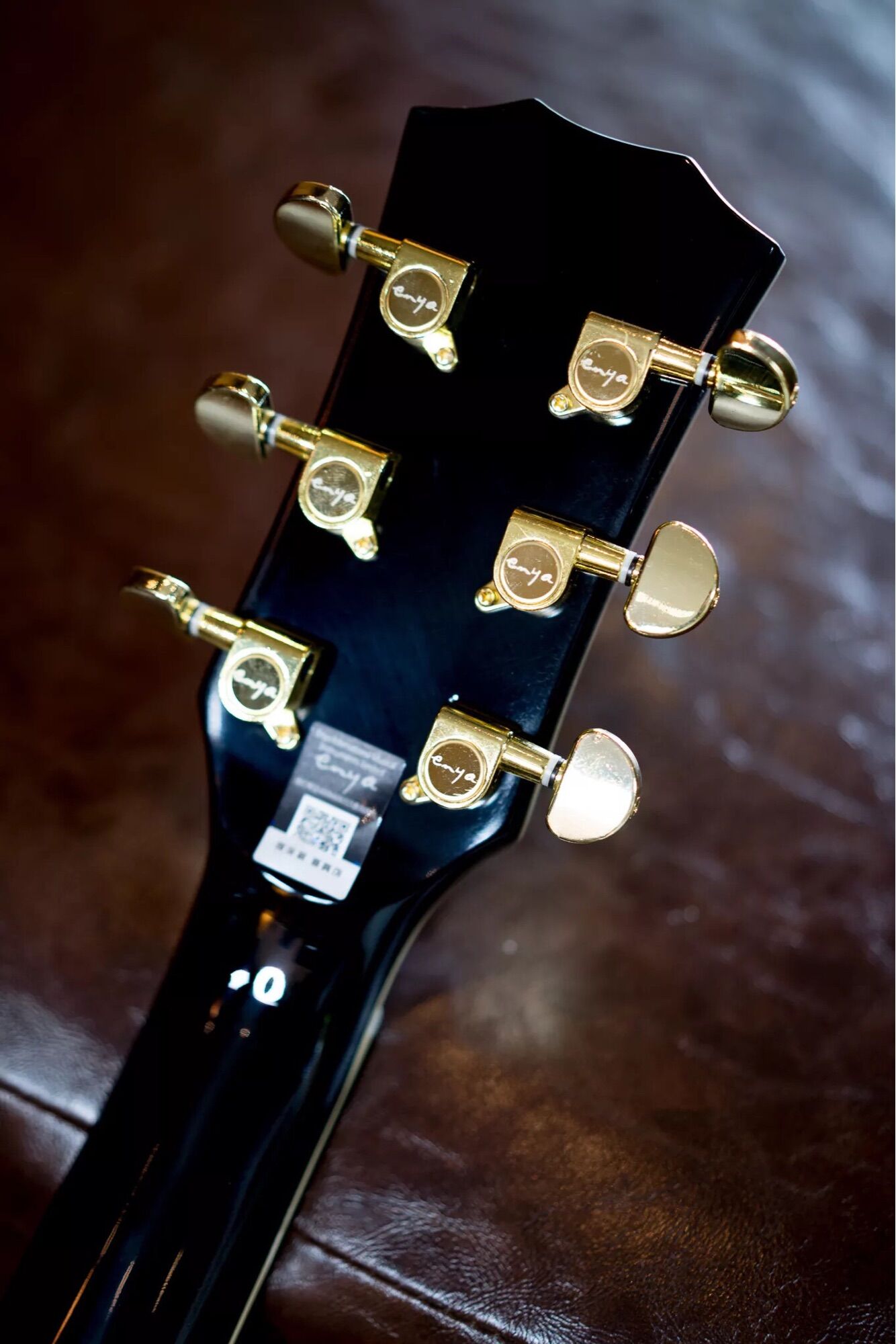 Đàn Guitar Acoustic Enya ED-18 chính hãng (Tích hợp EQ)