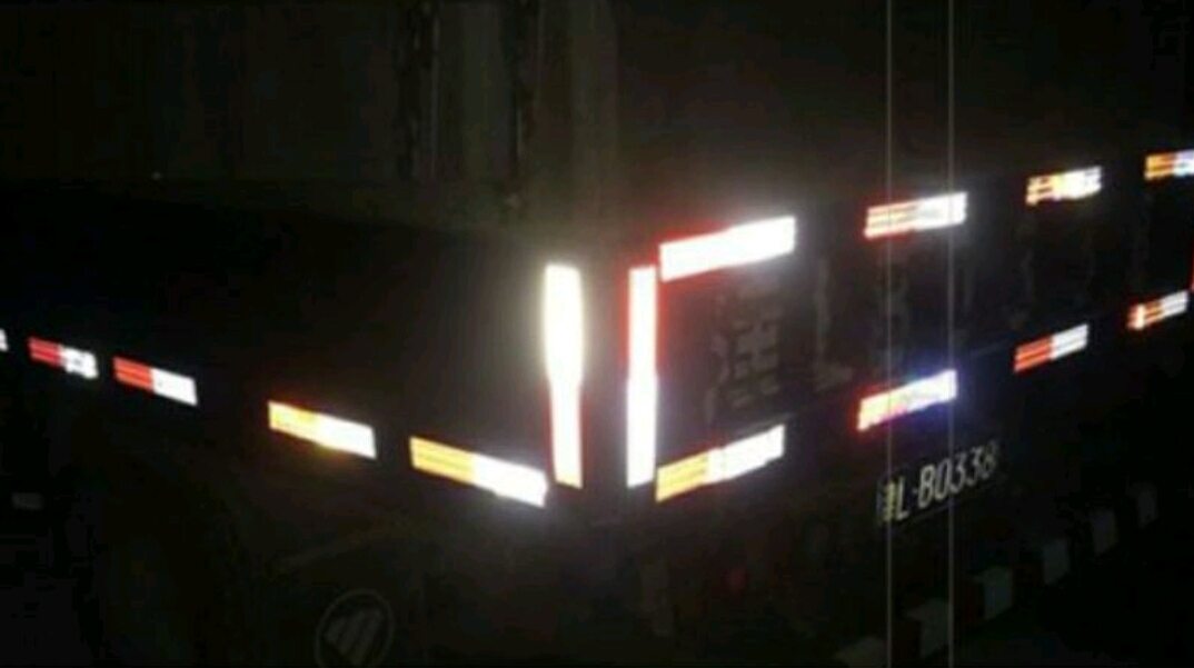 TEM DECAL DÁN PHẢN QUANG ĐỎ TRẮNG CHUẨN 3M