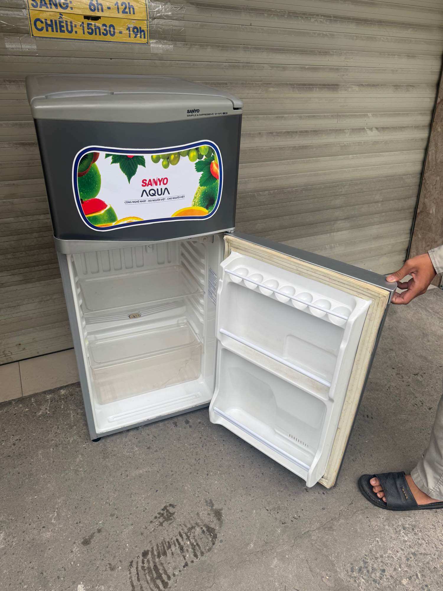 tủ lạnh sanyo 125l nhỏ gọn ít hao điện liên hệ 0976854244 để đặt hàng nhanh chóng