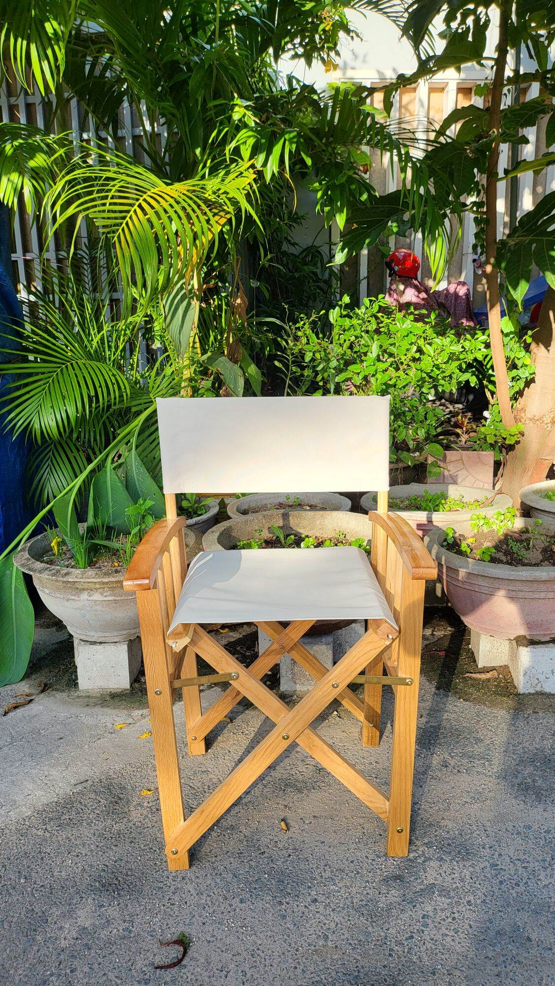 Ghế gỗ đạo diễn