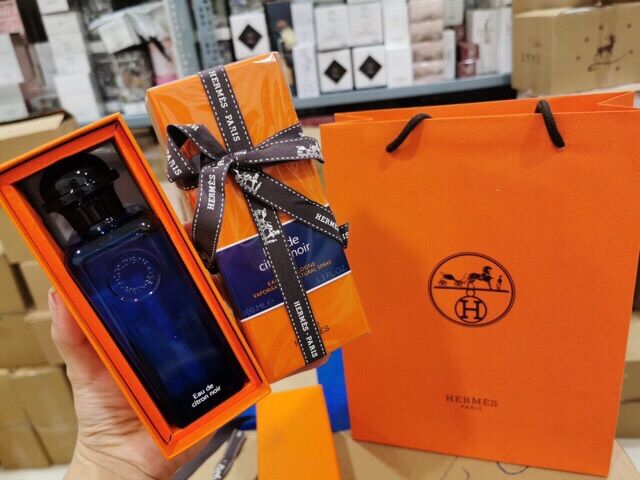 Nước hoa unisex Hermes Eau de Cutron Noir 100 ml