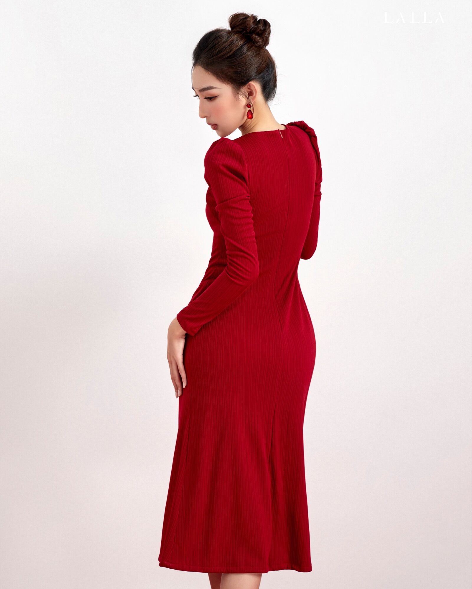 LALLA - Đầm body tay dài nữ