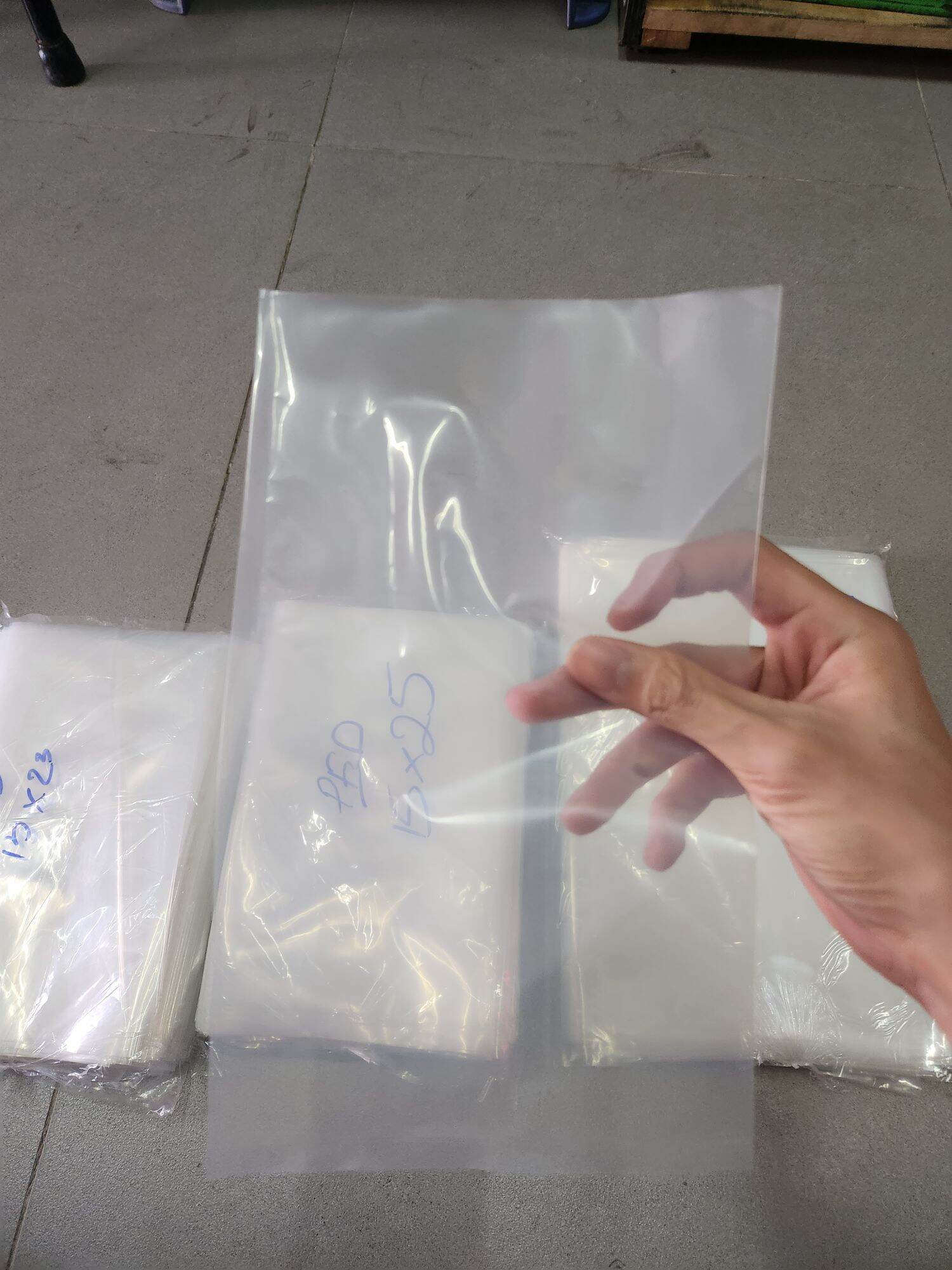 1 kg túi Nilon dẻo mỏng 3 zem đầy đủ các size