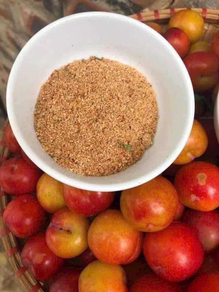 Hao Hao Salt Is Sour and Spicy
