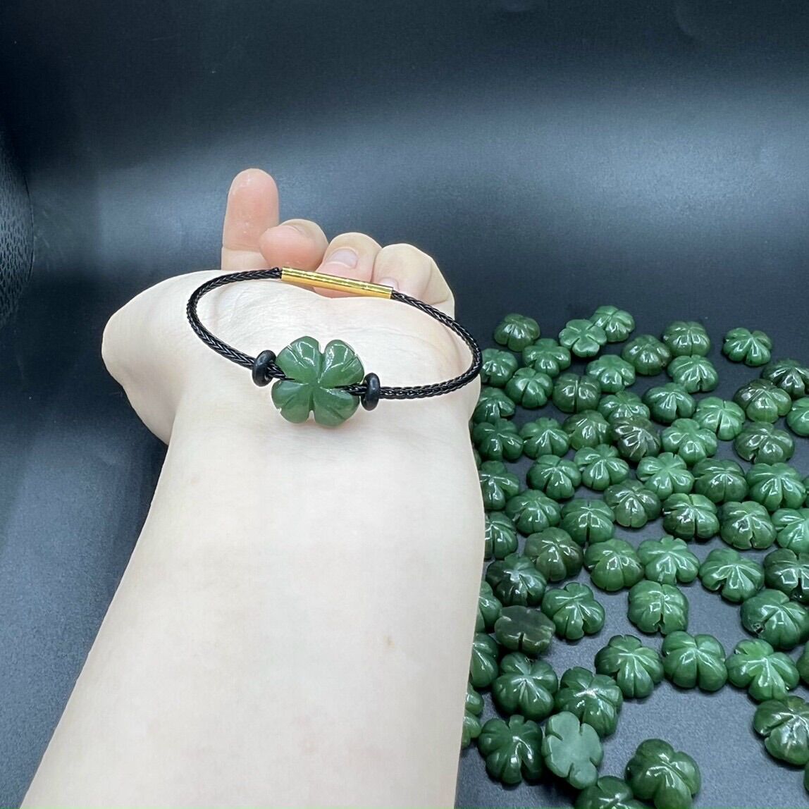 Vòng tay đá phong thuỷ cỏ 4 lá - dây thép