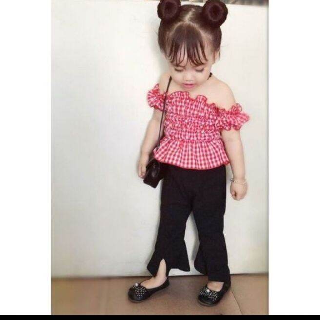 búi tóc cho bé 1 cặp