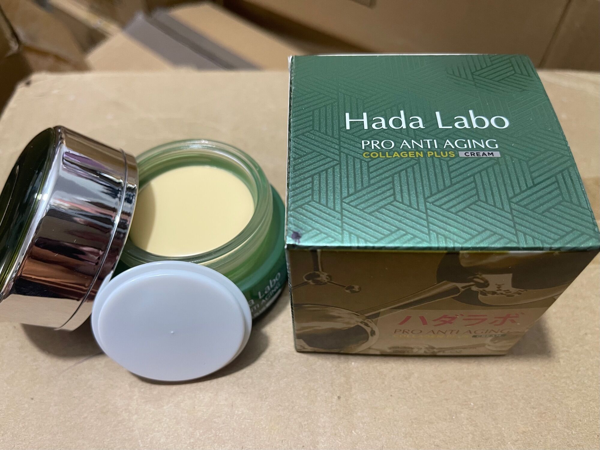 kem dưỡng da Hada Labo