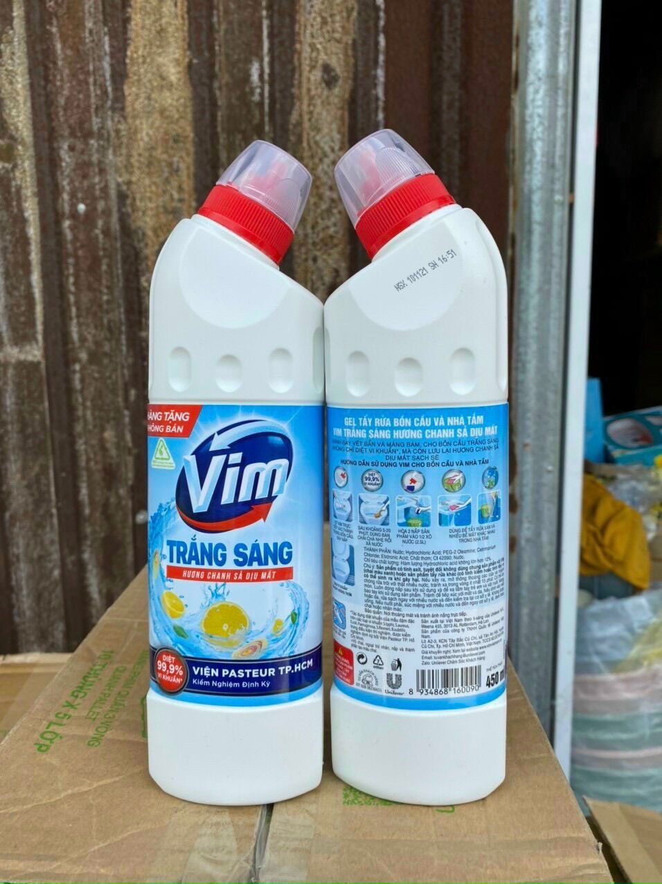 Chai Vim tẩy bồn cầu chanh sả 450ml