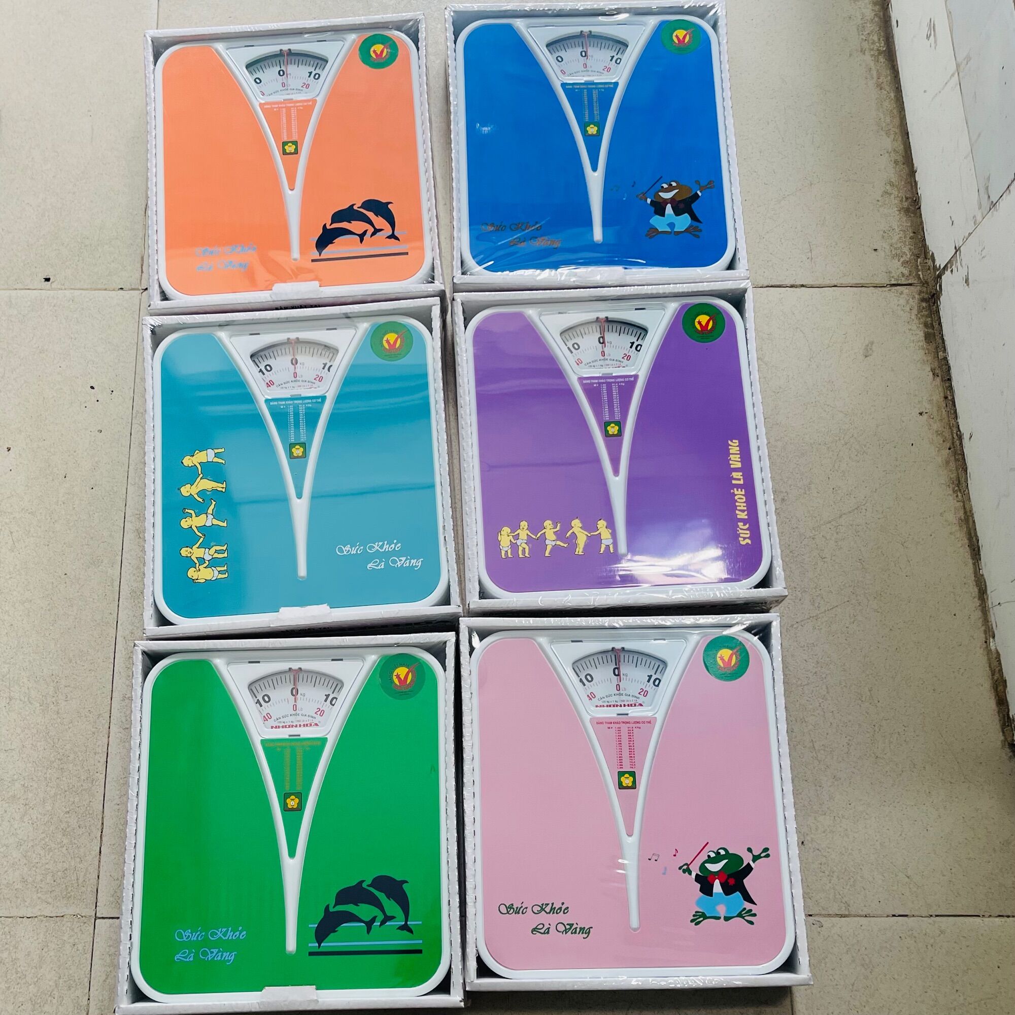 Human health scale 120kg (color random)