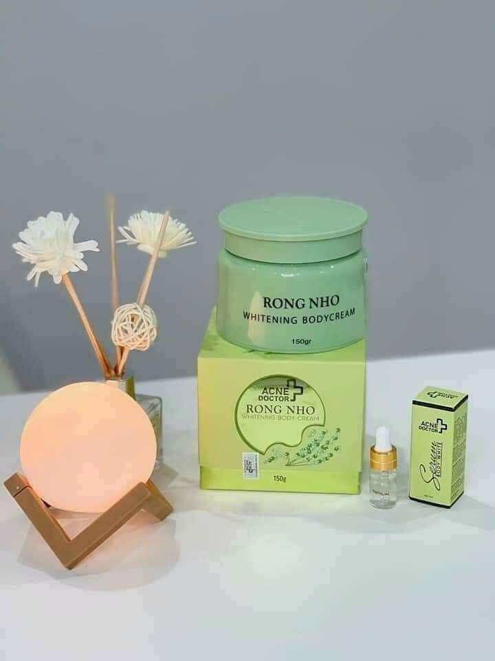 Kem body siêu trắng da rong nho