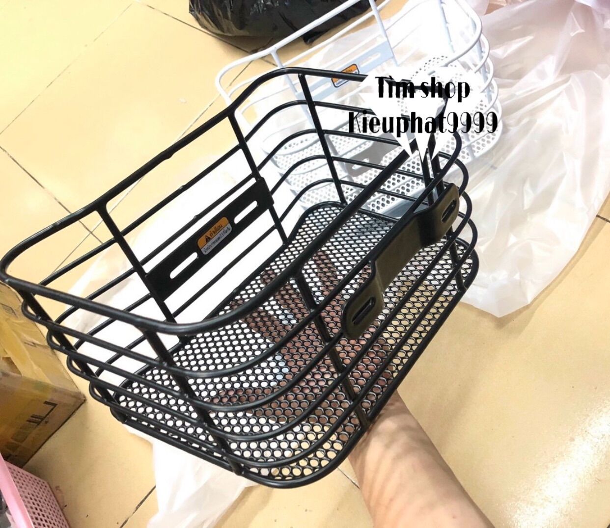 Rổ Scoopy Trắng Và Đen Mẫu mới