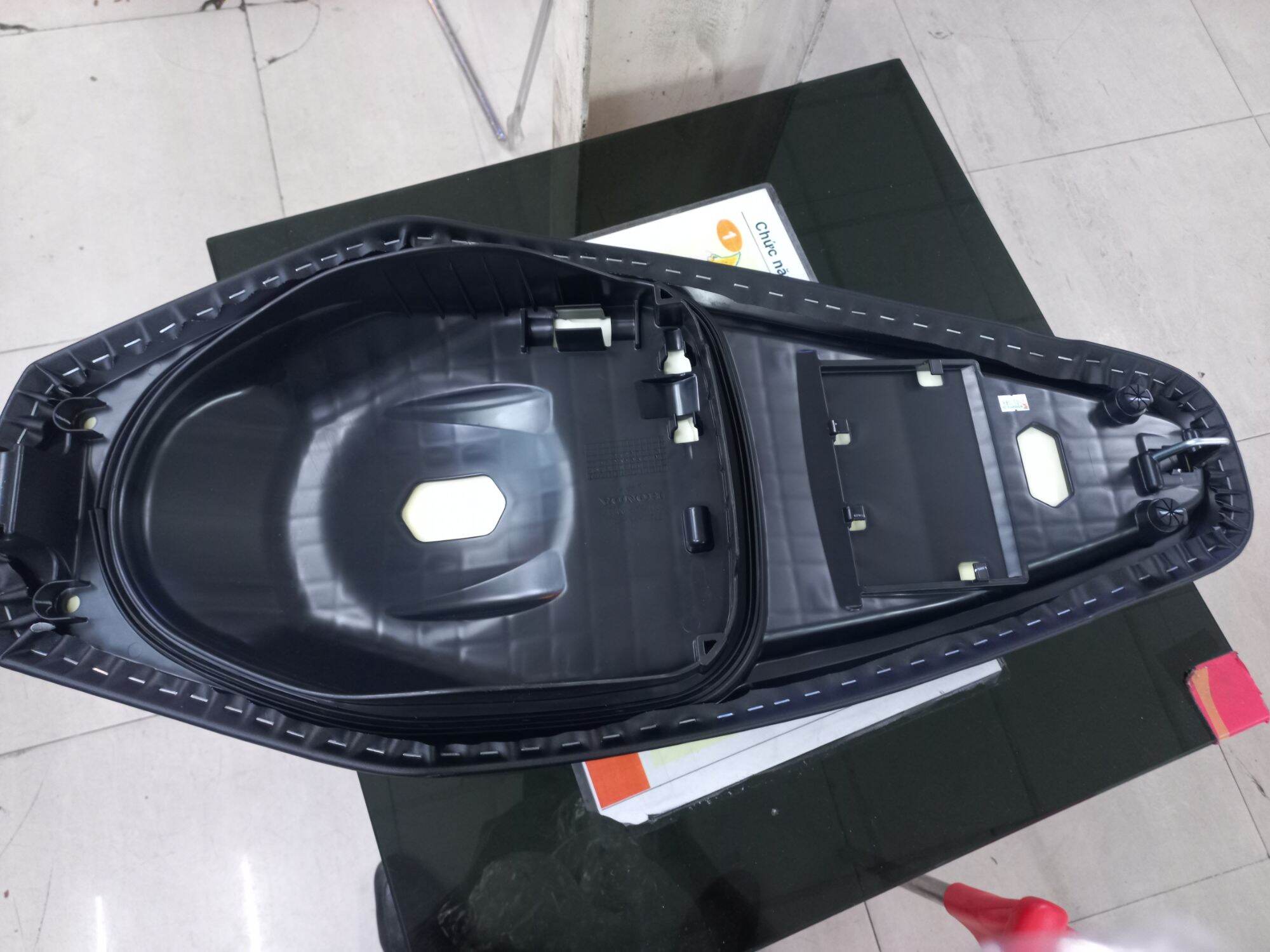 Yên xe Click , Vario 2018 - 2022