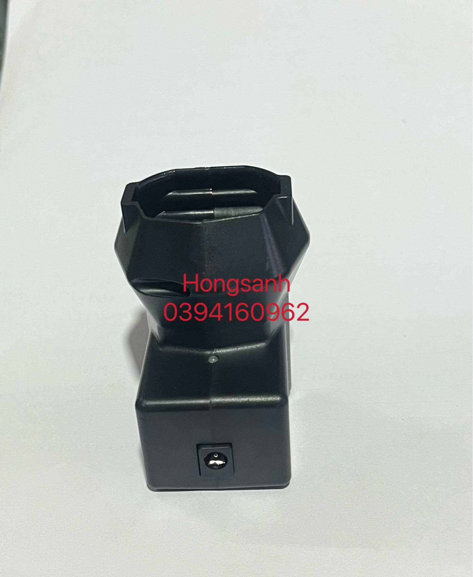 Đế sạc pin kéo cắt pin Lejiang YJ-C1