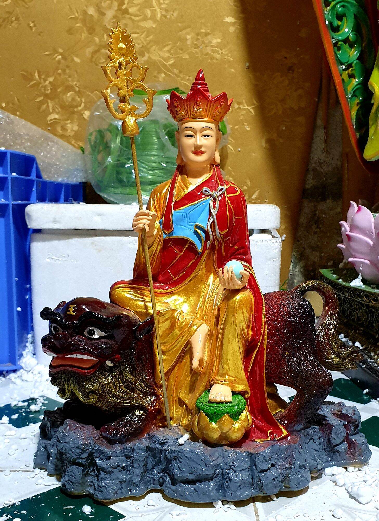 tượng Địa Tạng ngồi lân 36 cm