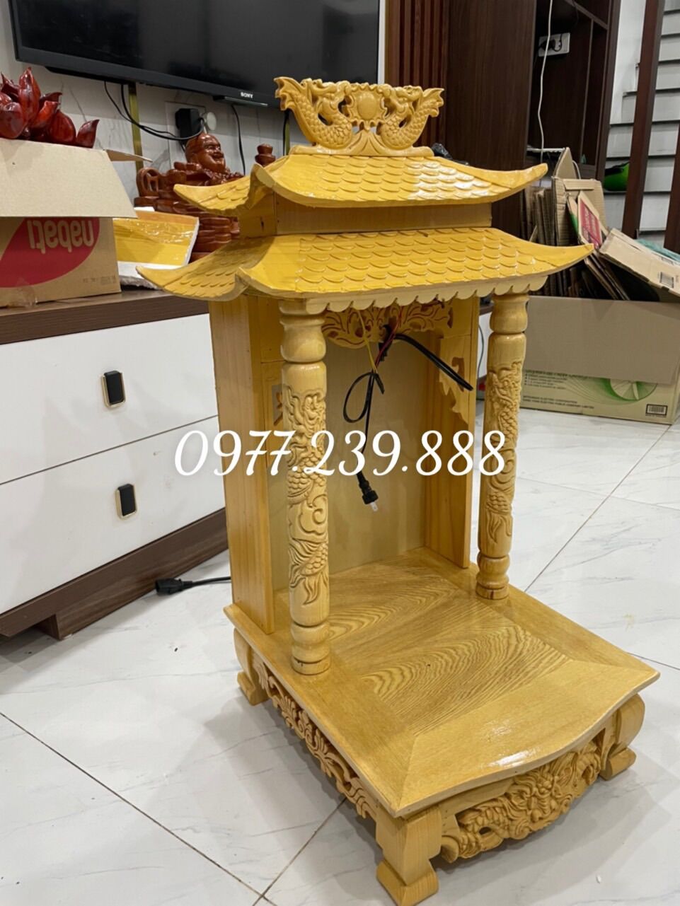 bàn thờ thần tài bằng gỗ pơmu