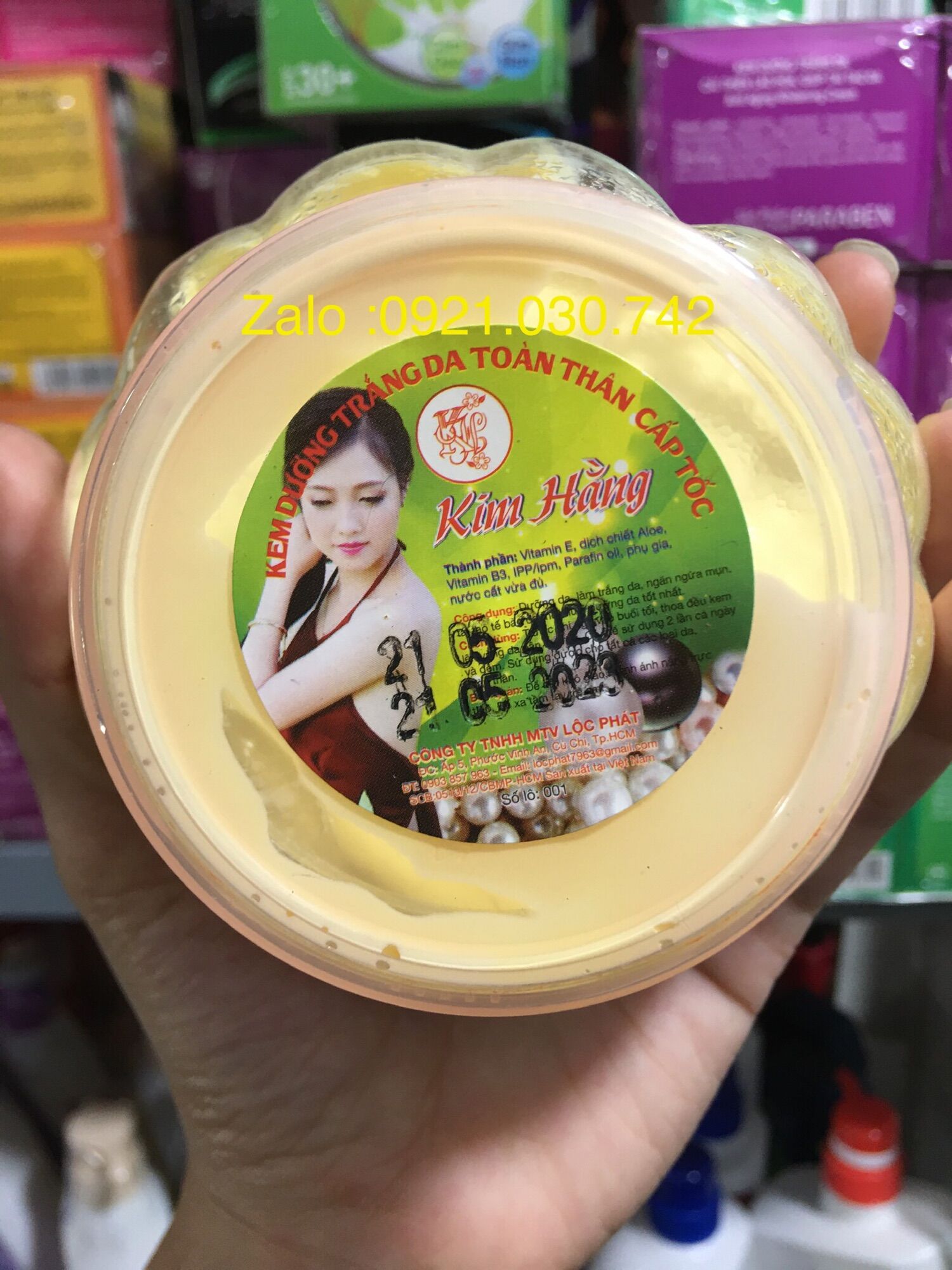 Kem kim hằng hủ trái bí trắng da toàn thân body cấp tốc