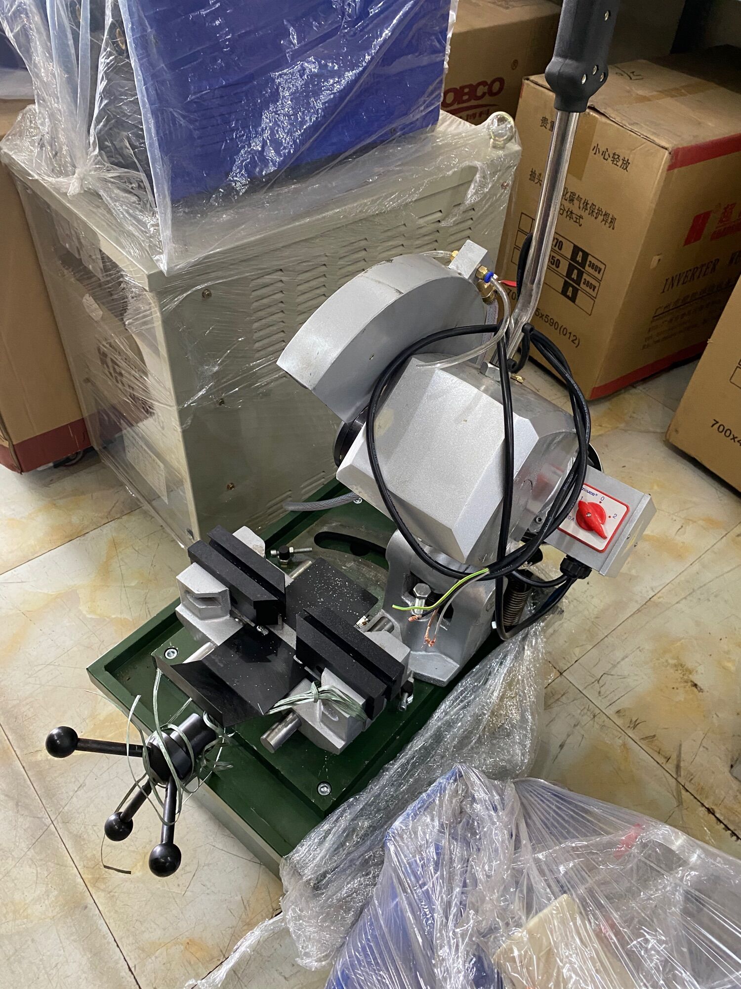 Máy cắt góc kĩ thuật không bavia Js275 ( 220v - 380v )